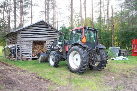 AURAUKSET YM PIHATYÖT